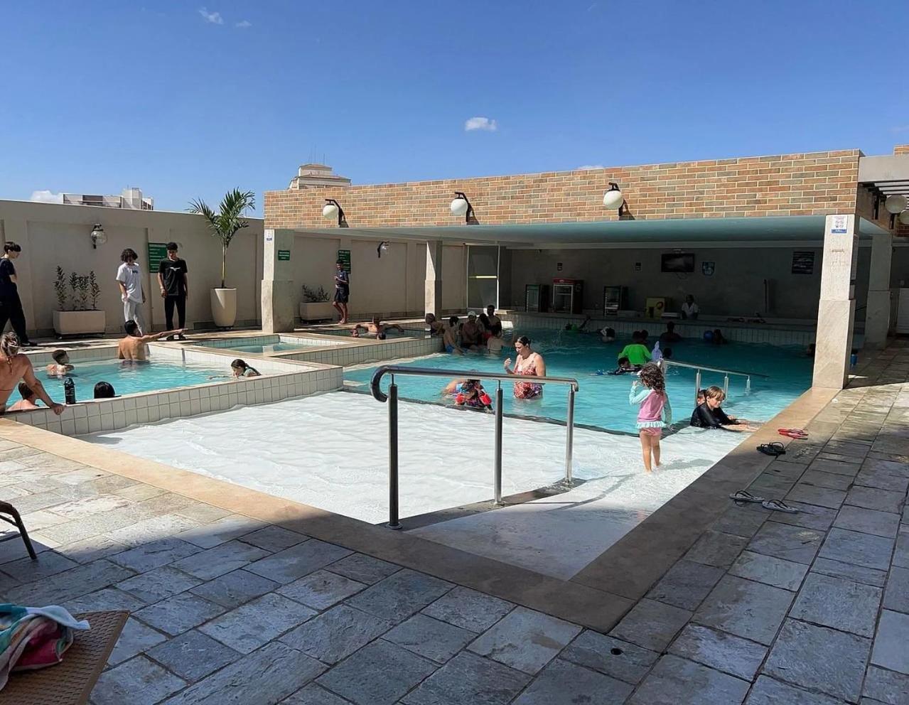 Piazza Diroma Com Acesso Ao Acqua Park Em Caldas Novas Exterior foto